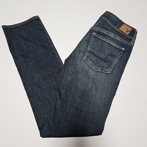 American Eagle Sulfur Wash Midrise Straight Leg Jeans Size 4